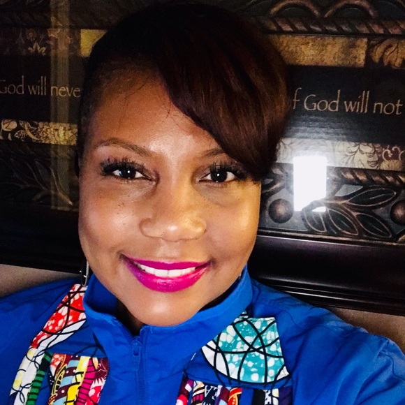 Meet your Posher, Deshunda - Picture 5 of 12